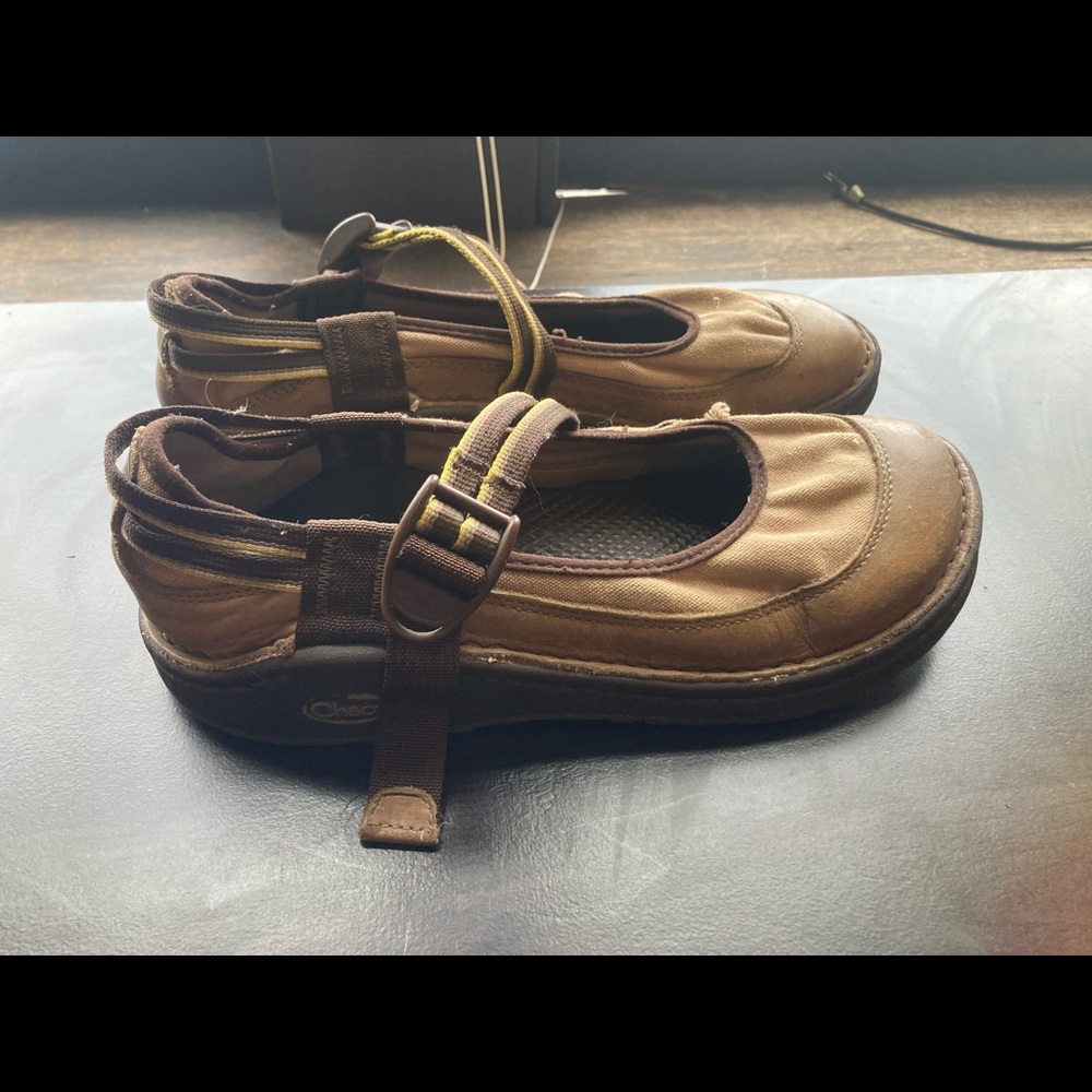 Chaco W size 8 shoe